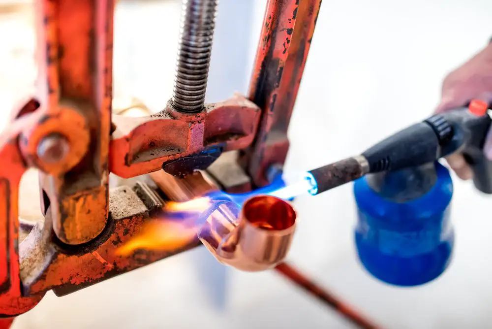 Can You Solder a Copper Pipe with a Soldering Iron?