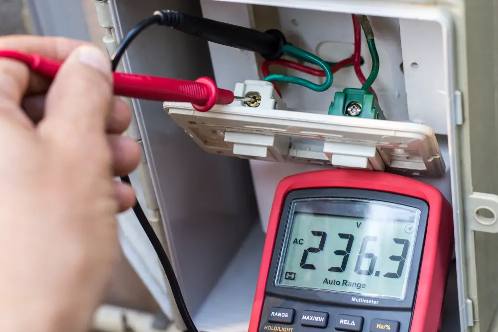 How to Check Short to Ground with a Multimeter