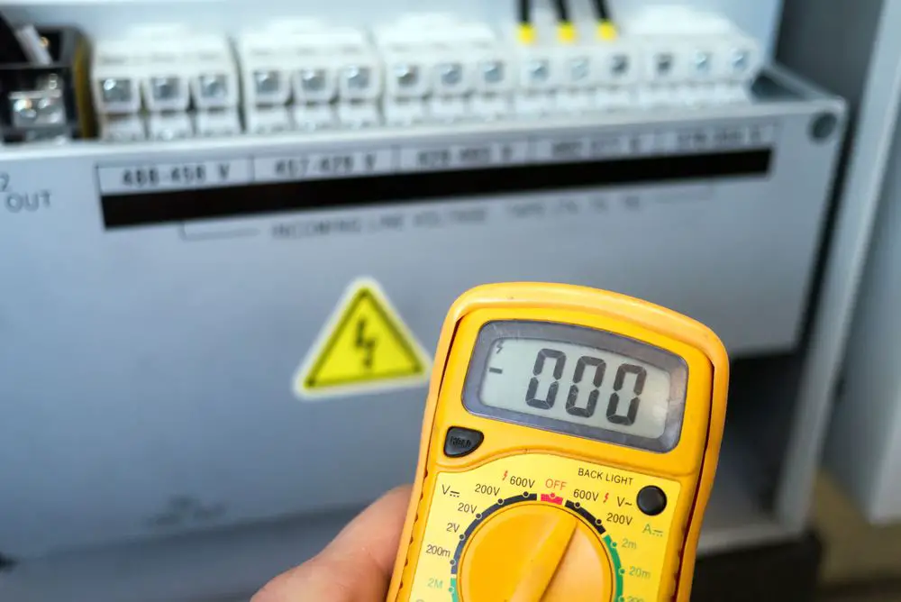How to Measure DC Amps with a Digital Multimeter